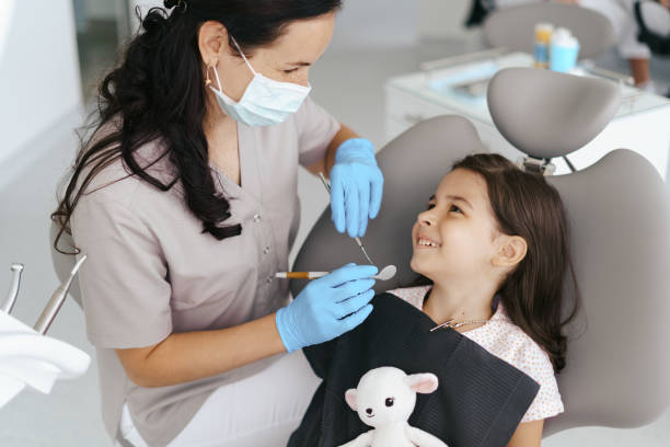 Best Emergency Dental Care for Broken or Chipped Teeth in Herald Harbor, MD